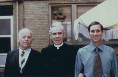 William Hermanns, Archbishop Fulton J. Sheen, Kenneth E. Norton - New York, July 1971